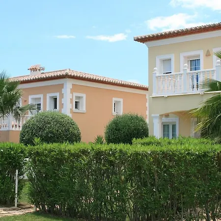 Residencial Bel Air 別荘