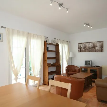 Residencial Bel Air * カルプ